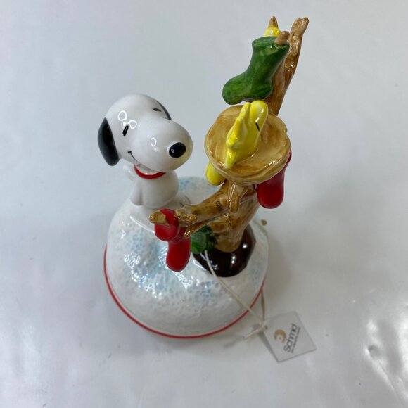 Schmid Peanuts Snoopy Oh Christmas Tree 1980 Musical Figurine First Limited - Picture 2 of 10